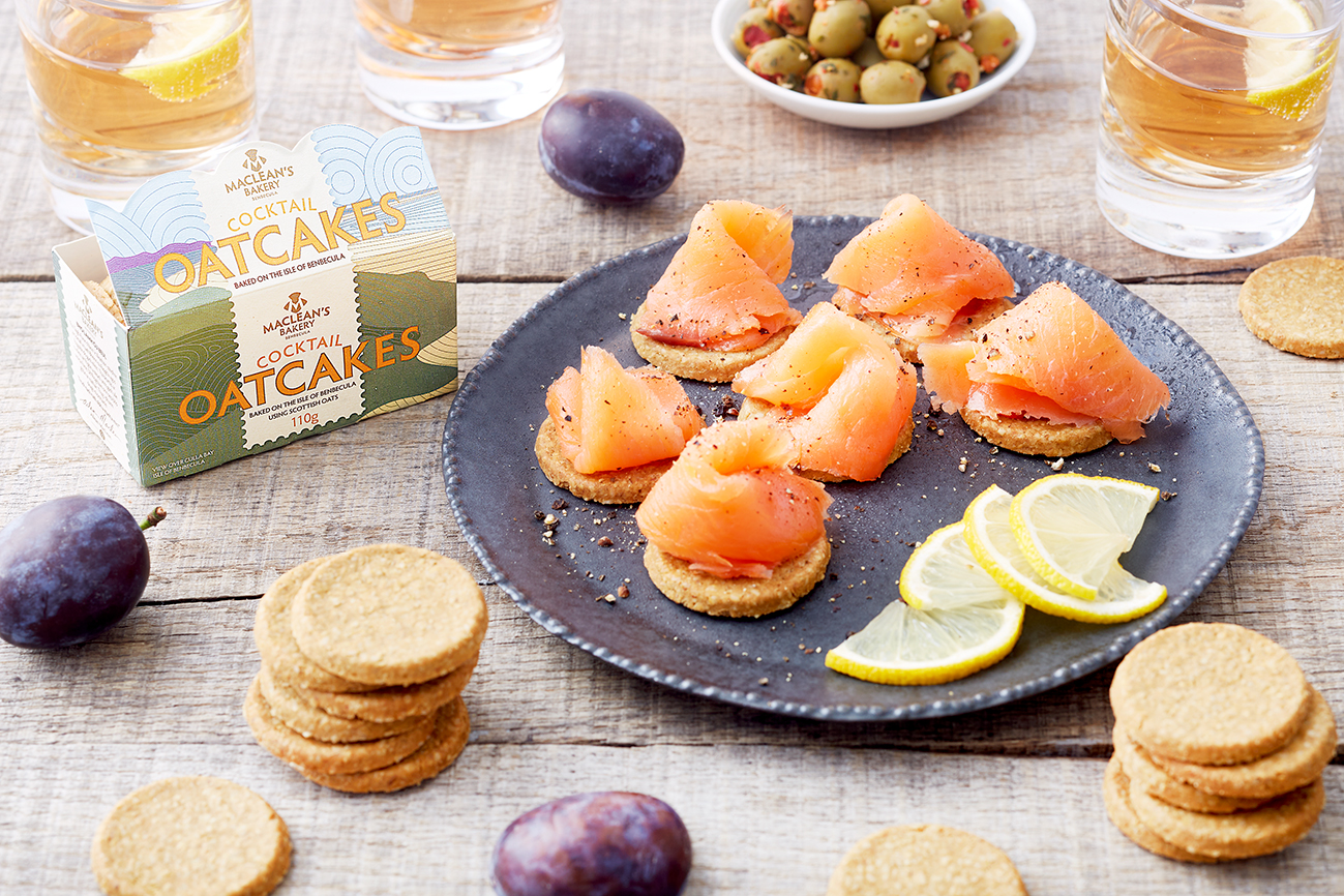 Oatcake canapés with smoked Scottish salmon